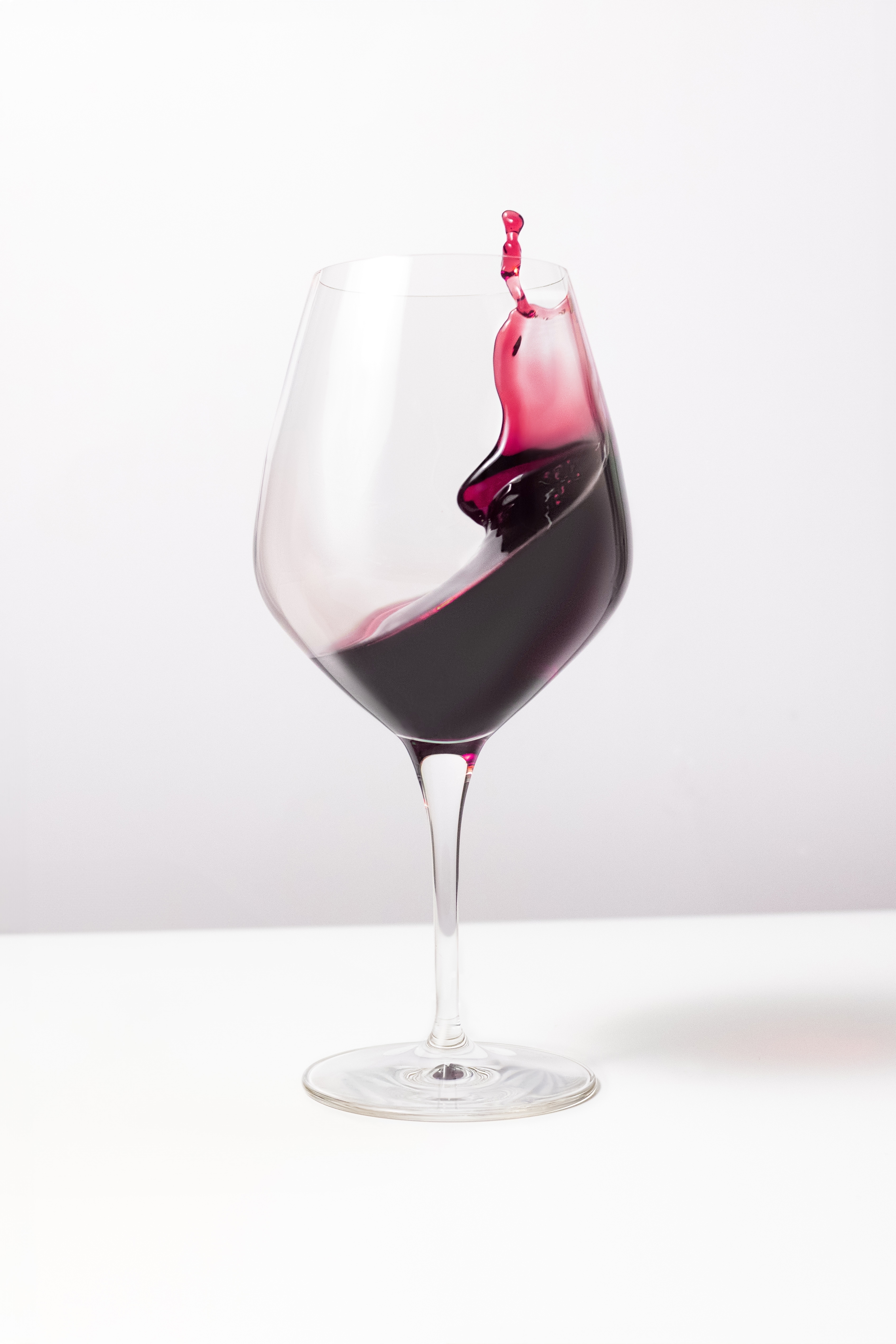 Wein Farbe- Hagnauer Burgstall Regent trocken
